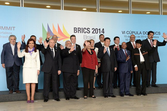 Participants in 2014 BRICS leaders’ meeting with South American heads of state