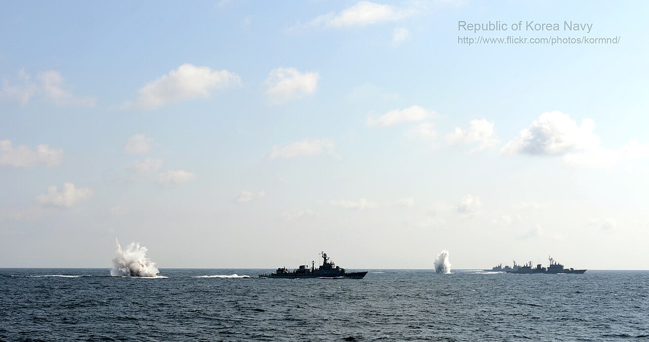 2012. 10. 2함대 호국훈련 Rep. of Korea Navy Hoguk Exercise in 2nd fleet (8137119767)
